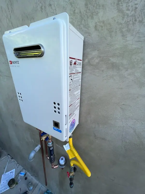 Tankless water heater installation for Sherwood Forest homes